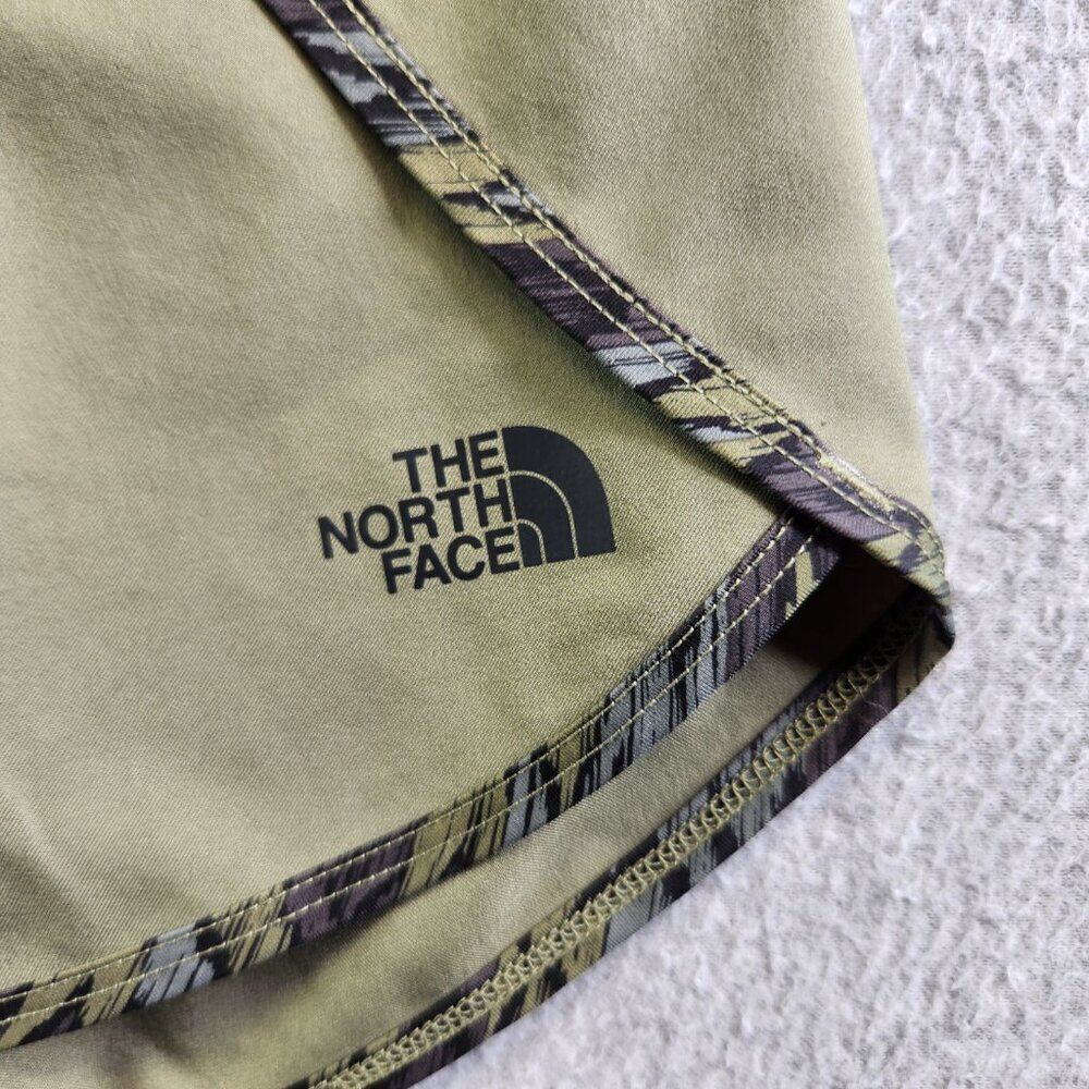The North Face Shorts Womens M Green Class V Hiking Trails Trekking Climbing - Picture 3 of 15